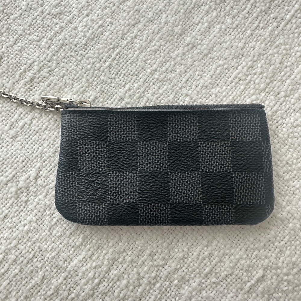 Louis Vuitton Key Pouch Damier graphite